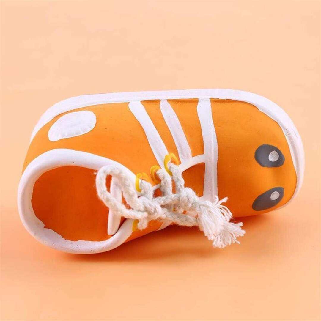 squeaky pet toys