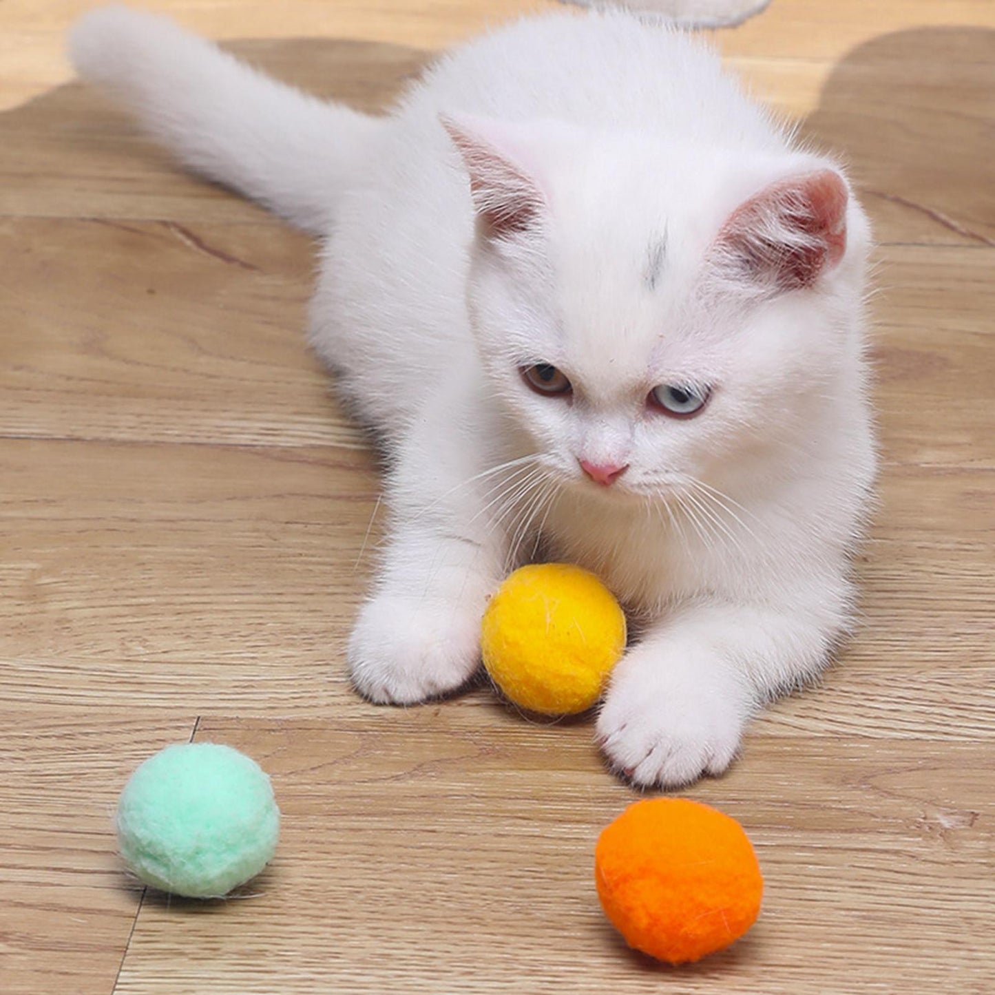 Cat Pom Pom Balls